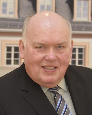 Dr. med. Günter Hock, ärztlicher Referent