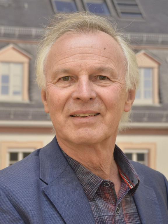 Dr. Norbert Kaul